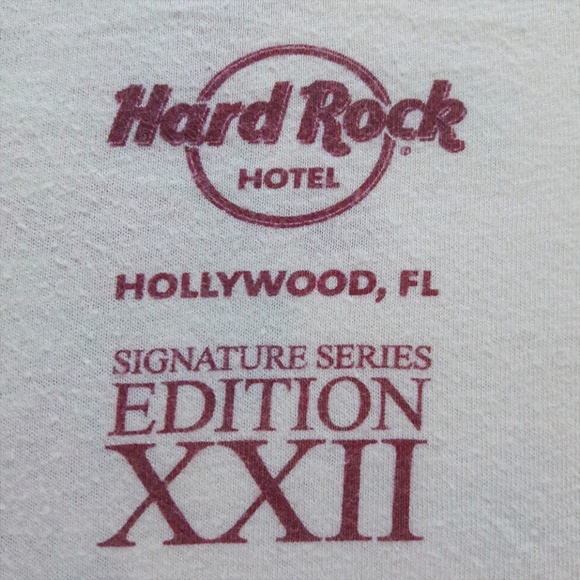 Hard Rock Cafe Signature Series T Shirt Ozzy Signature Ivory Baby Tee XL - Picture 5 of 7